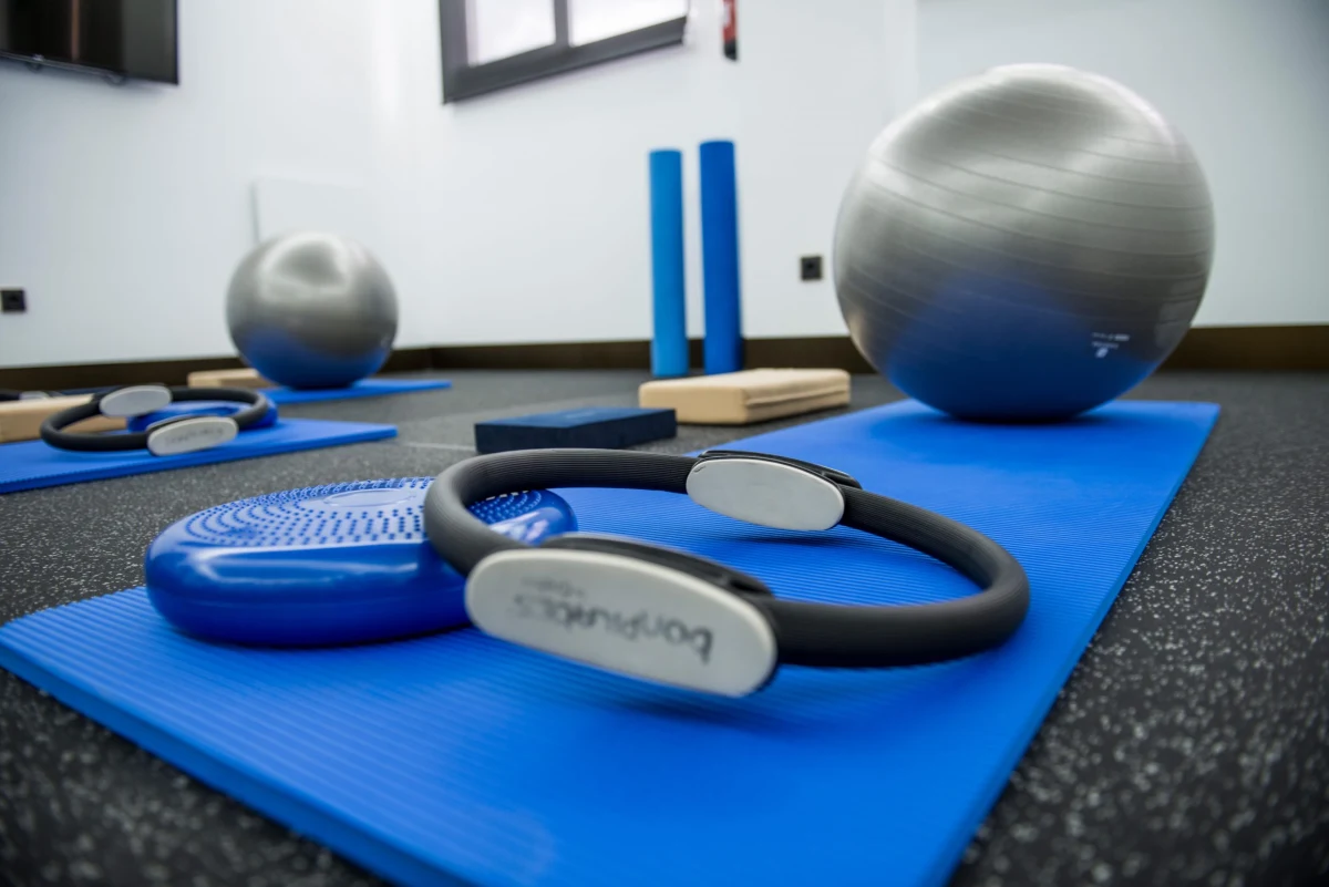 PILATES 1 Actívate Pilates studio with exercise equipment